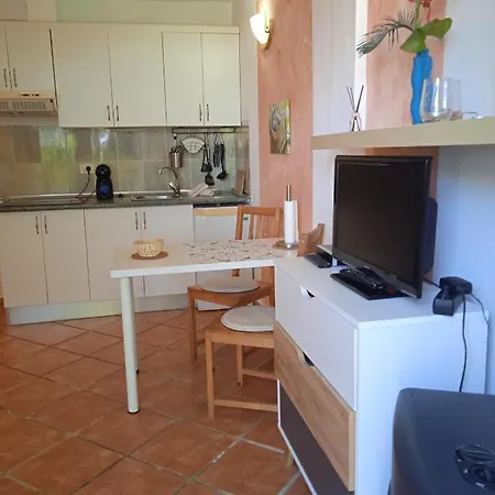 Casa Del Mar Apartment *