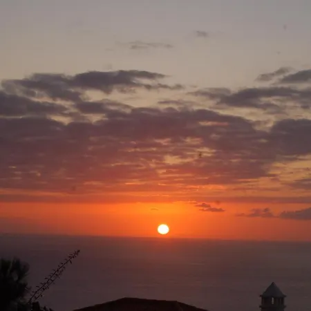 Casa Del Mar 아파트 *